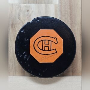 Vintage Montreal Canadiens NHL HOCKEY PUCK